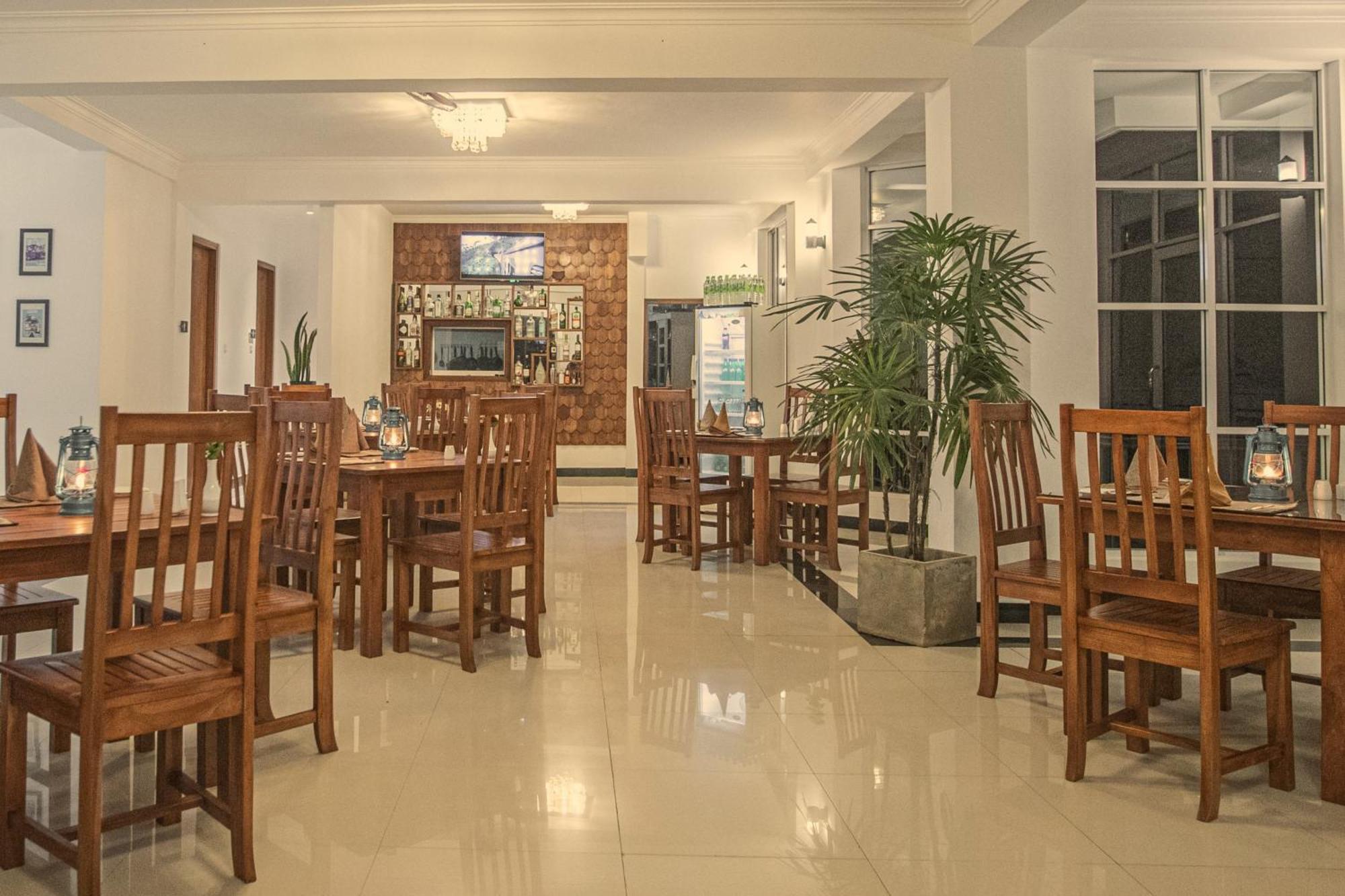 Hotel Onrock إيلا المظهر الخارجي الصورة